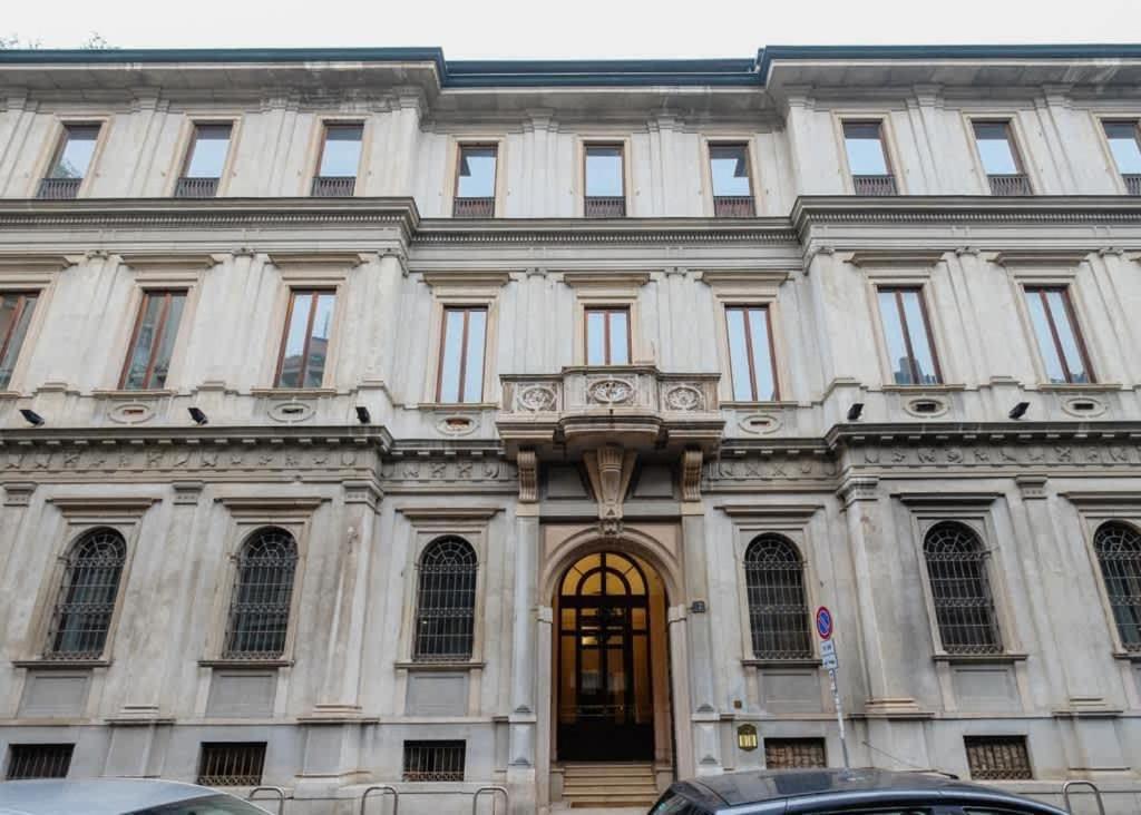 Arts At Missori Apartment Milan